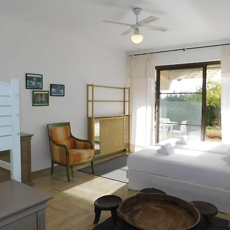 Apartament Air-conditioned 4-room 